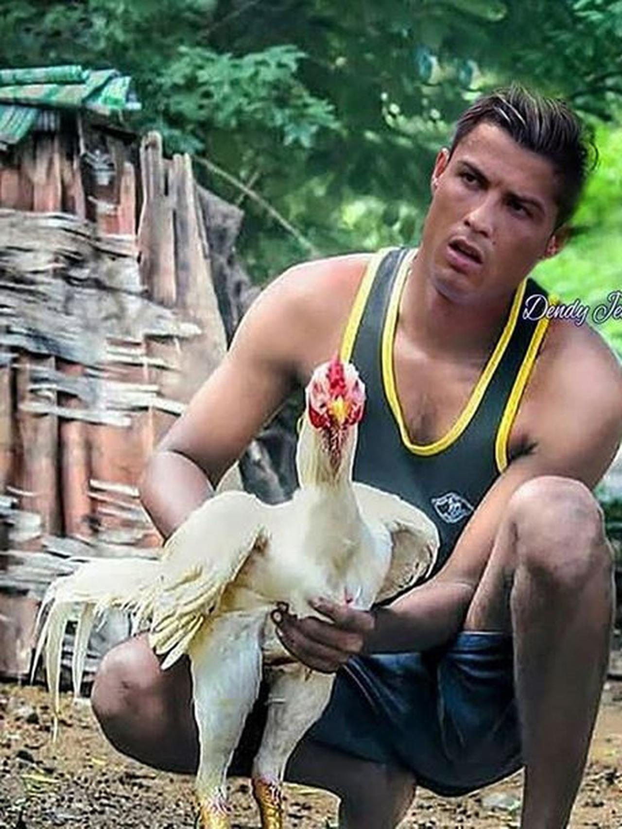 Editan photo Cristiano ronaldo kalo tinggal di Indonesia ini bikin cekikikan